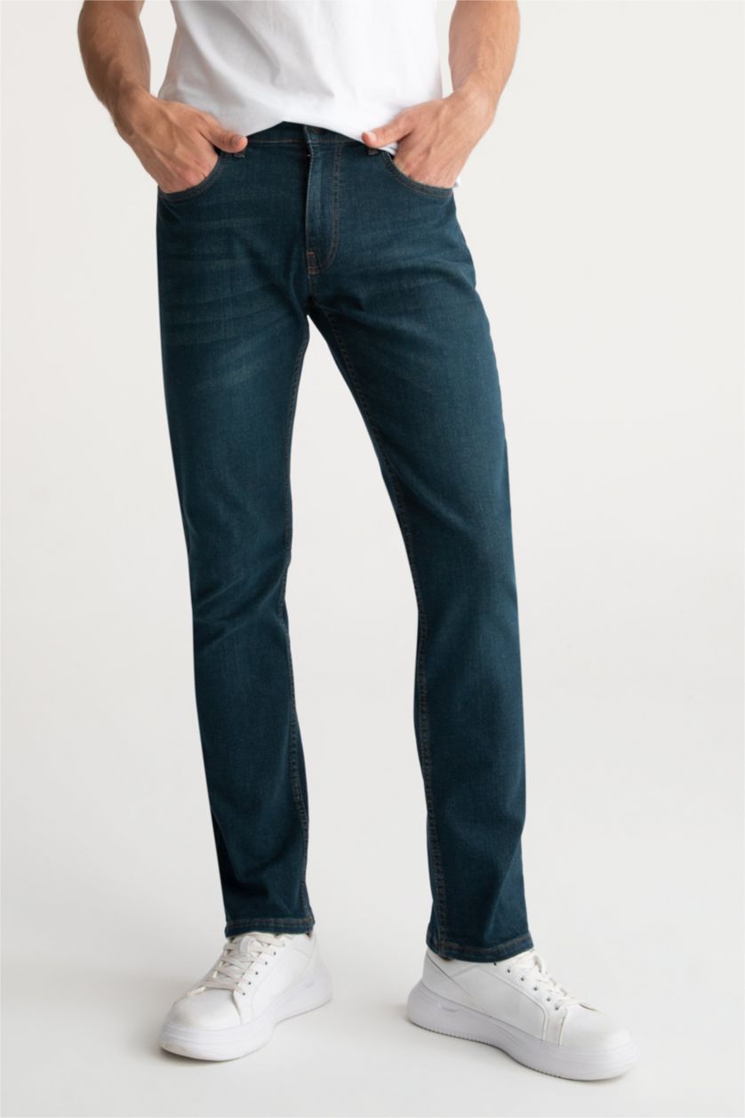 MAN Dark Green Sergio Regular Fit Trousers