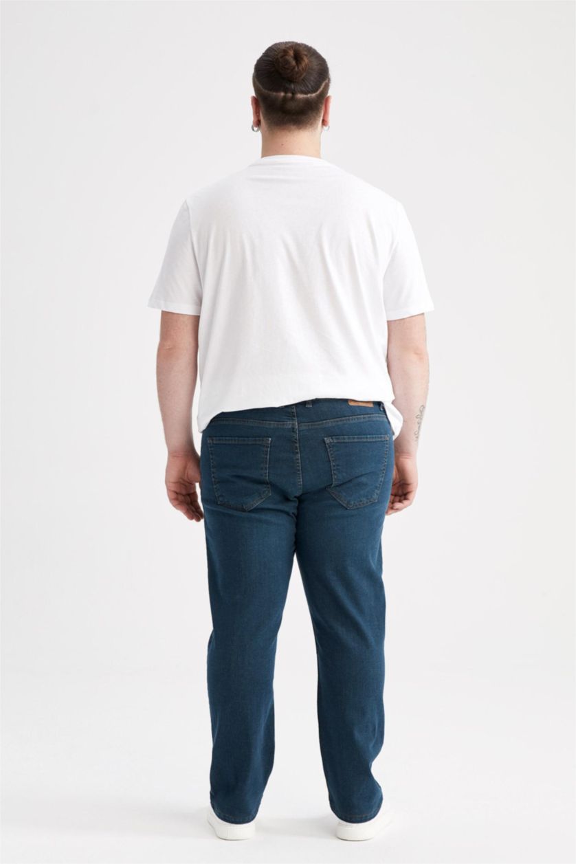 MAN Dark Green Sergio Regular Fit Trousers