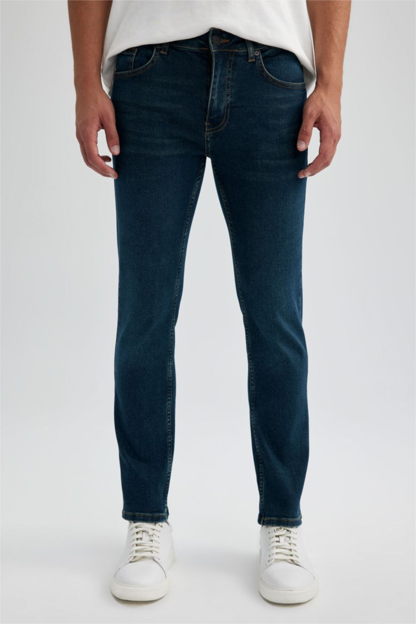 MAN Dark Green Sergio Regular Fit Trousers