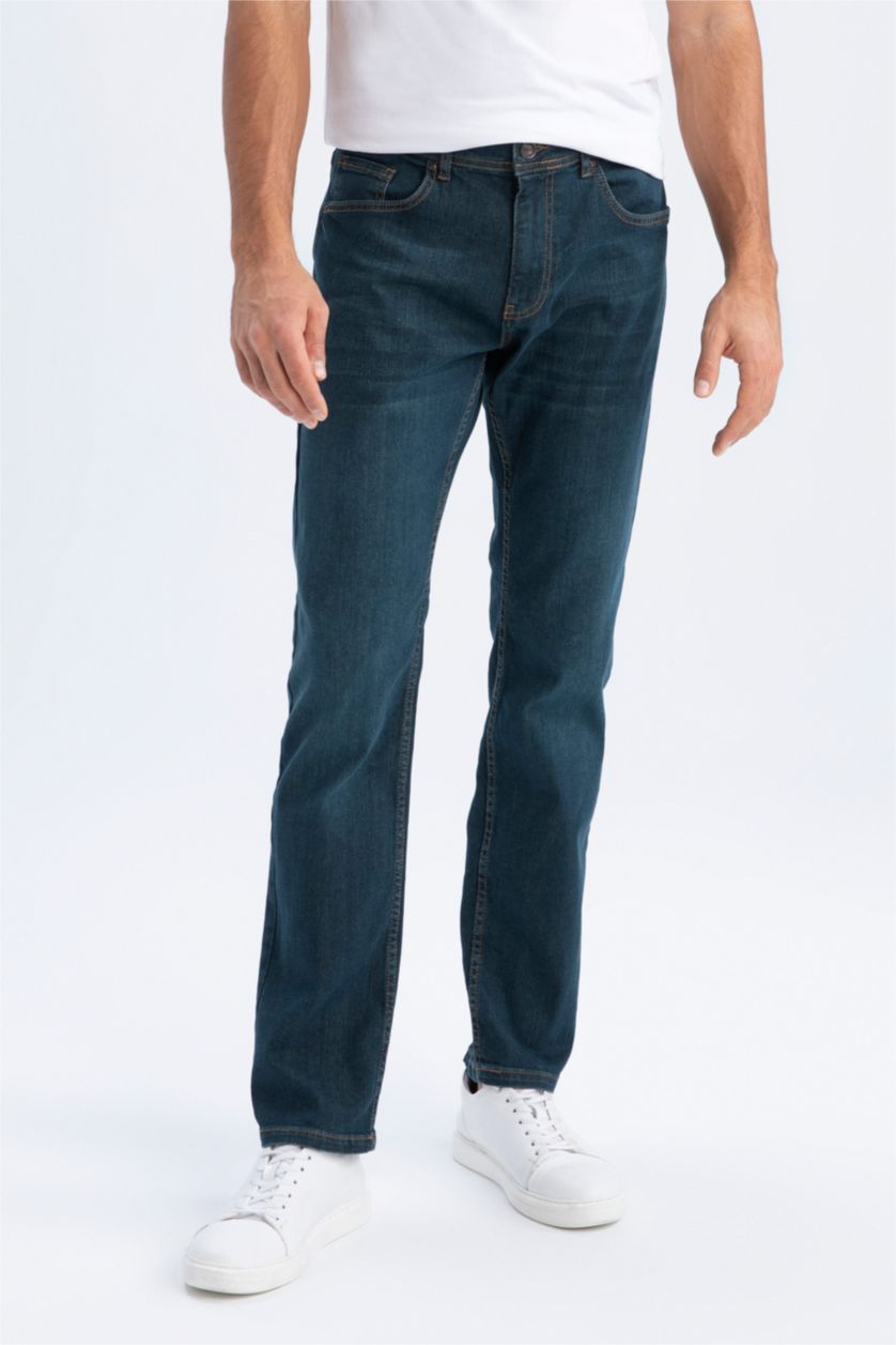 MAN Dark Green Sergio Regular Fit Trousers
