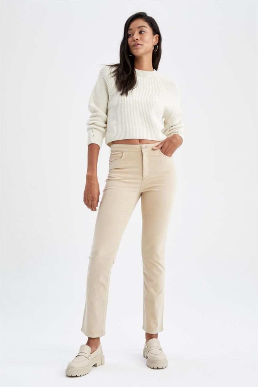 FEMME Beige Pantalon Velours Côtelé