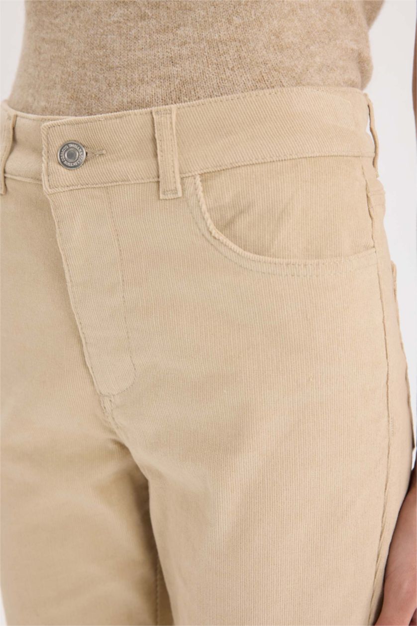 Kadın Bej Yüksek Bel Flare Fıt Pantolon