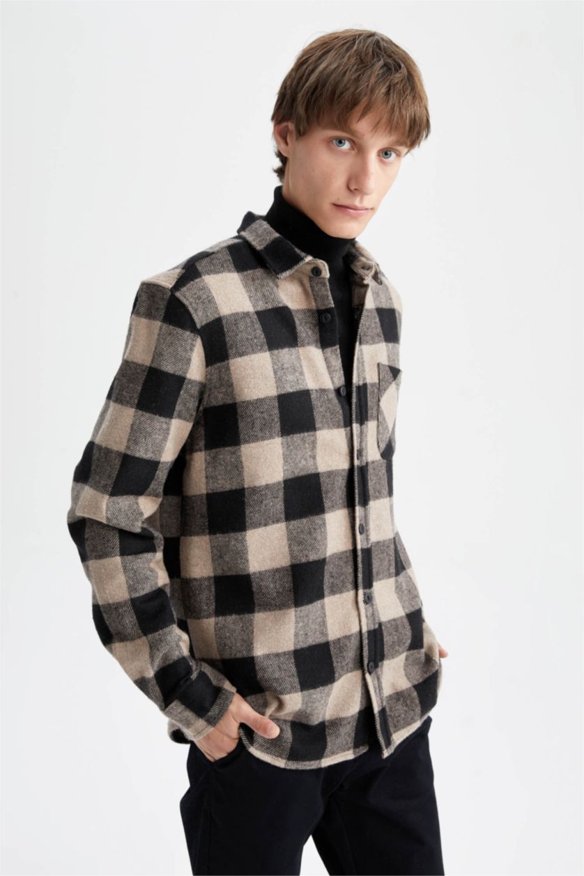 رجال فيزوني قميص كاروهات بقصة عادية