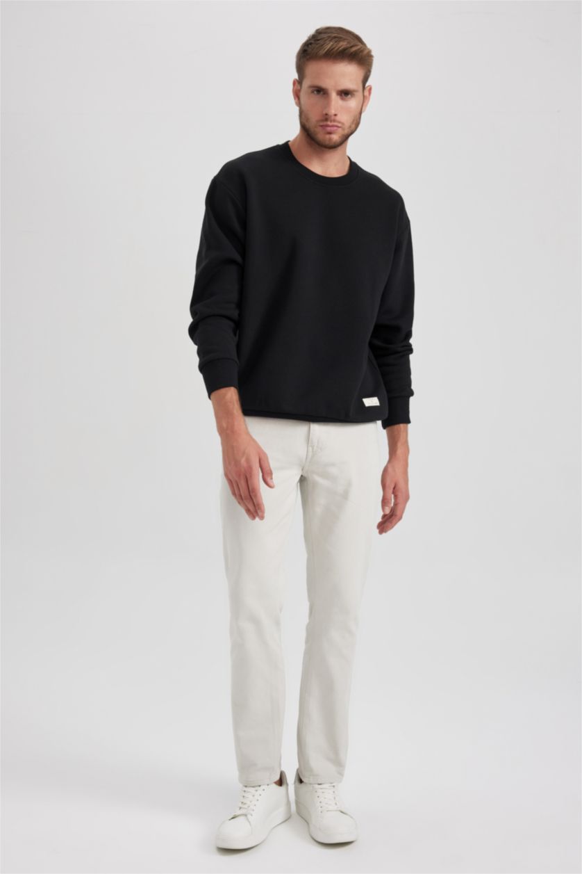 MAN Black Oversize Fit Sweatshirt