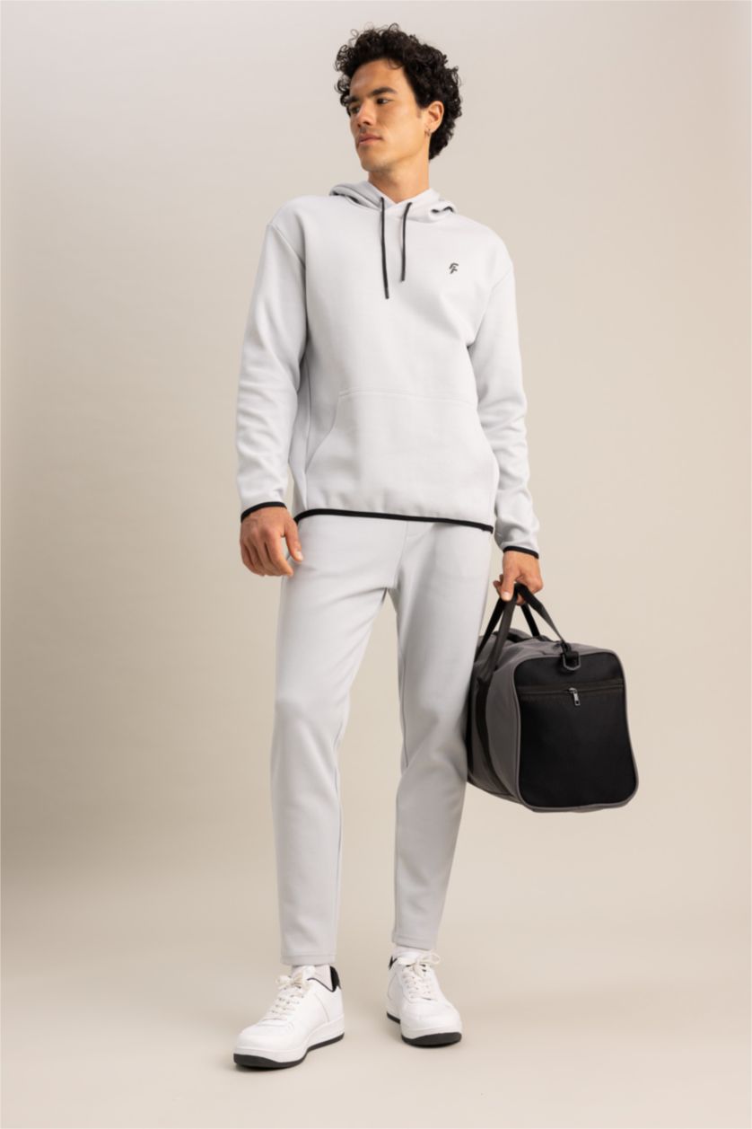 رجالي رمادي فاتح بنطلون سويت بانتس رياضي سليم فيت من DeFactoFit