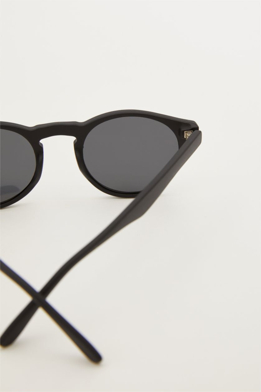 Kadın Siyah Yuvarlak Çerçeveli Güneş Gözlüğü