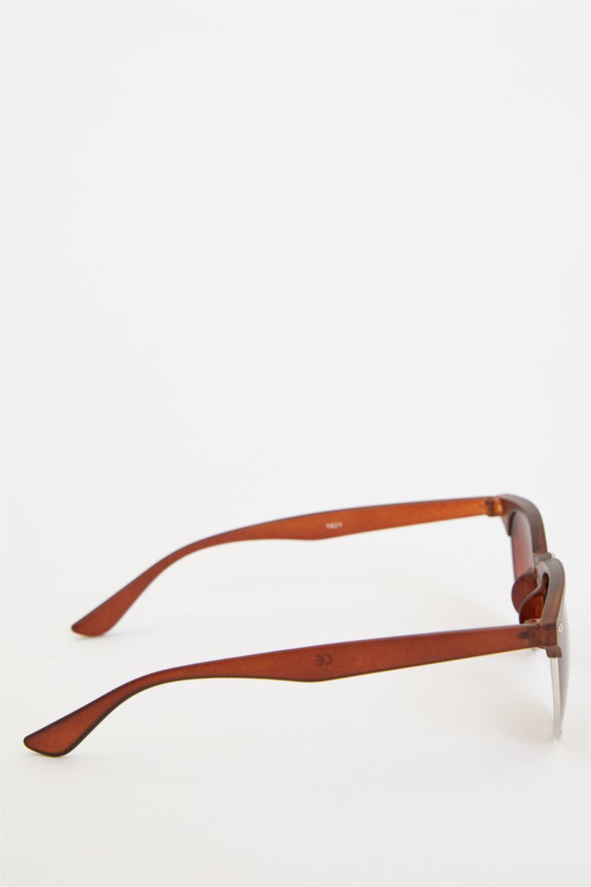 Kadın Açık Kahve Dikdörtgen Çerçeveli Güneş Gözlüğü