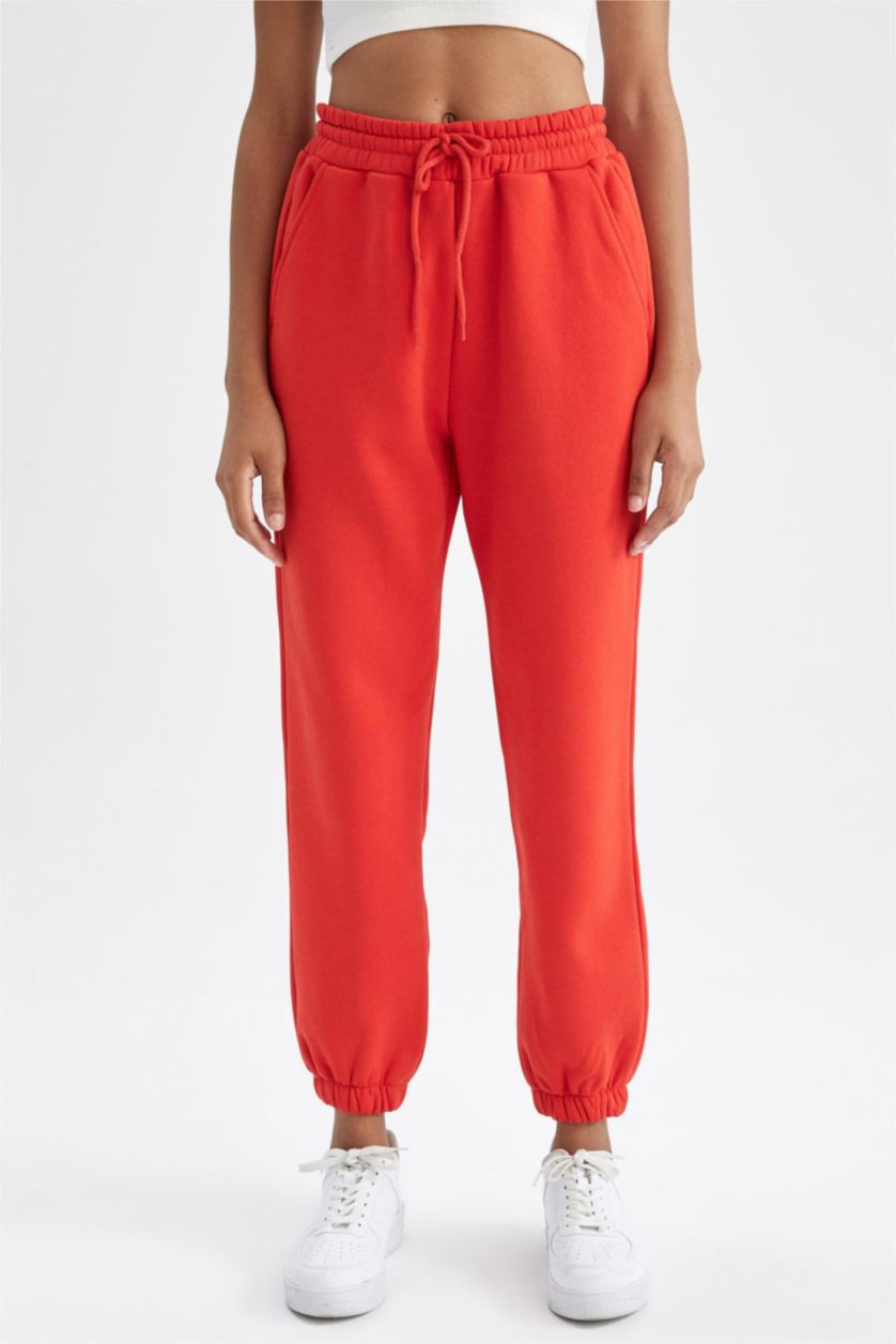 حريمي أحمر بنطلون جوجر قصة عادية بحافة مطاطي