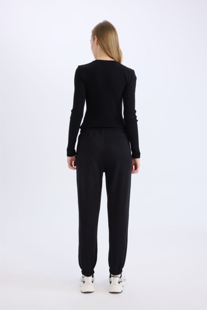 WOMAN Black Flexible Banded Leg Long Thick Fabric Joggers