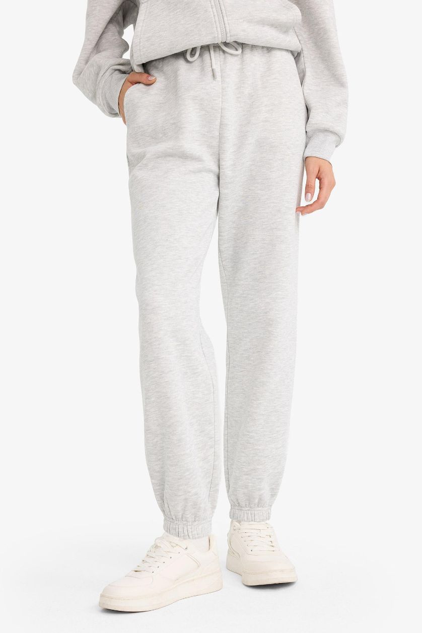 Kadın Gri Melanj 	Standart Fit Kalın Jogger Eşofman Altı Bel Paça Lastikli Basic Düz Uzun Boy
