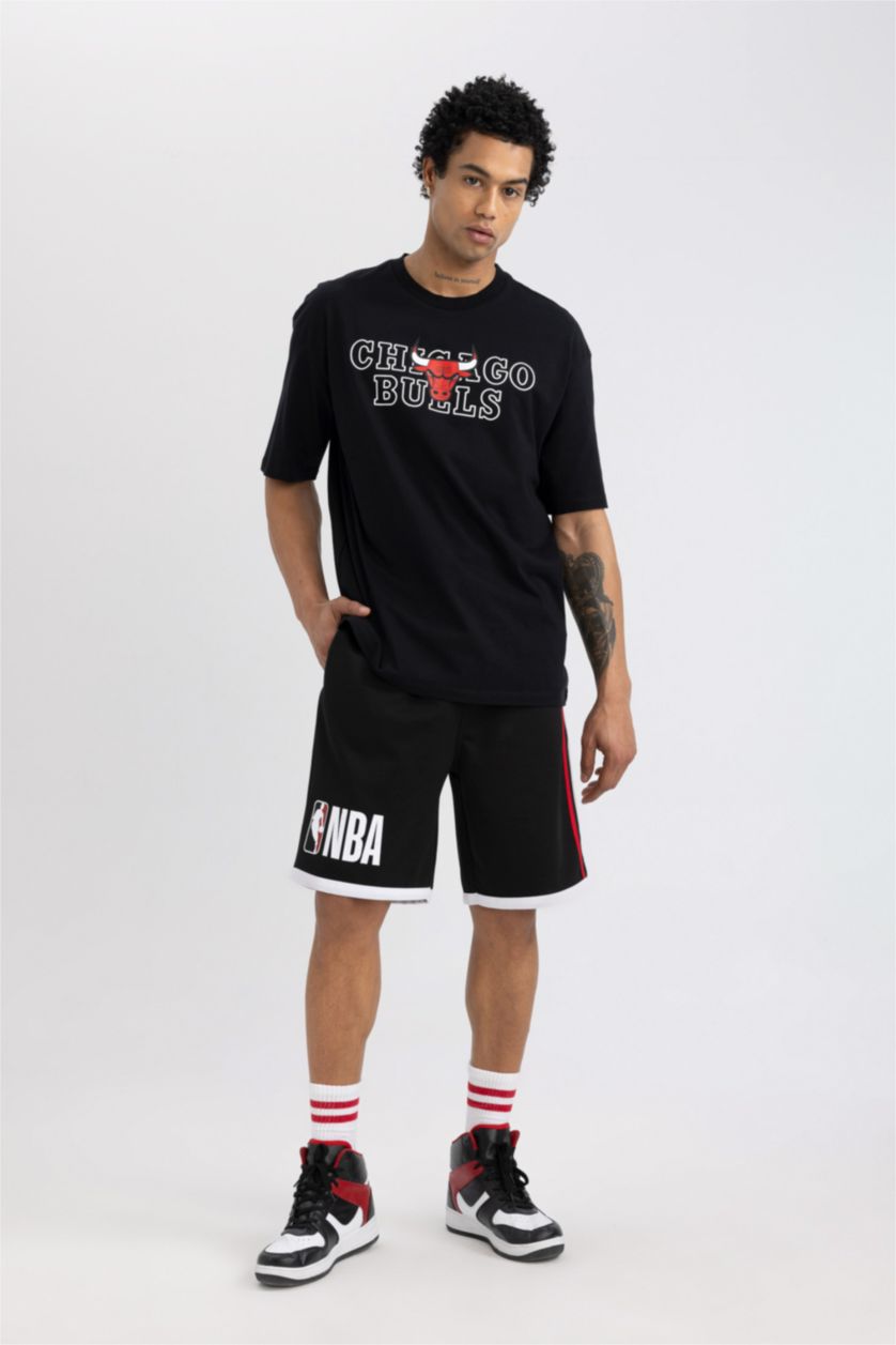 HOMME Noir T-Shirt Oversize Imprimé Manches Courtes Col Rond de NBA Chicago Bulls DefactoFit