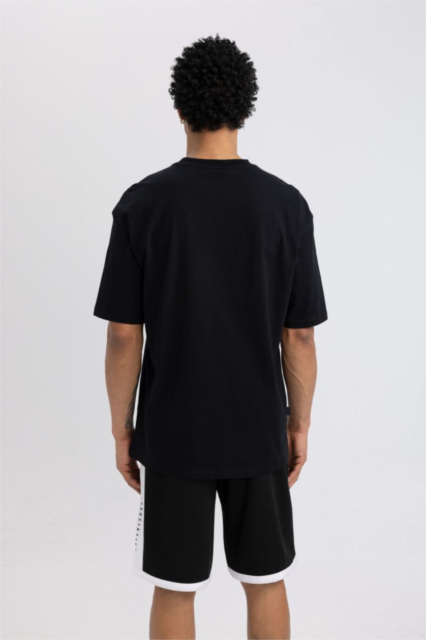 HOMME Noir T-Shirt Oversize Imprimé Manches Courtes Col Rond de NBA Chicago Bulls DefactoFit