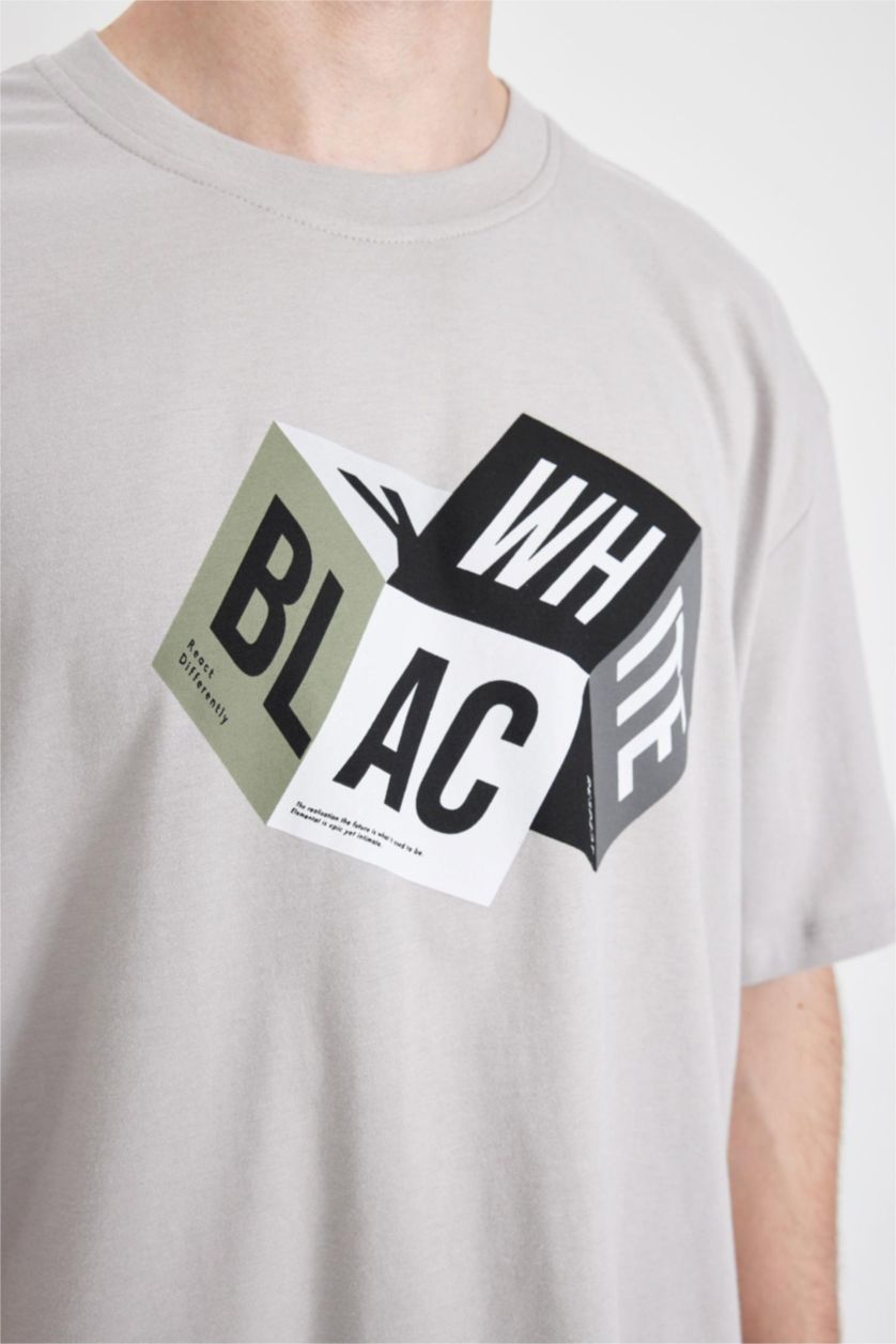 Man Grey Oversize Fit Short Sleeve T-Shirt
