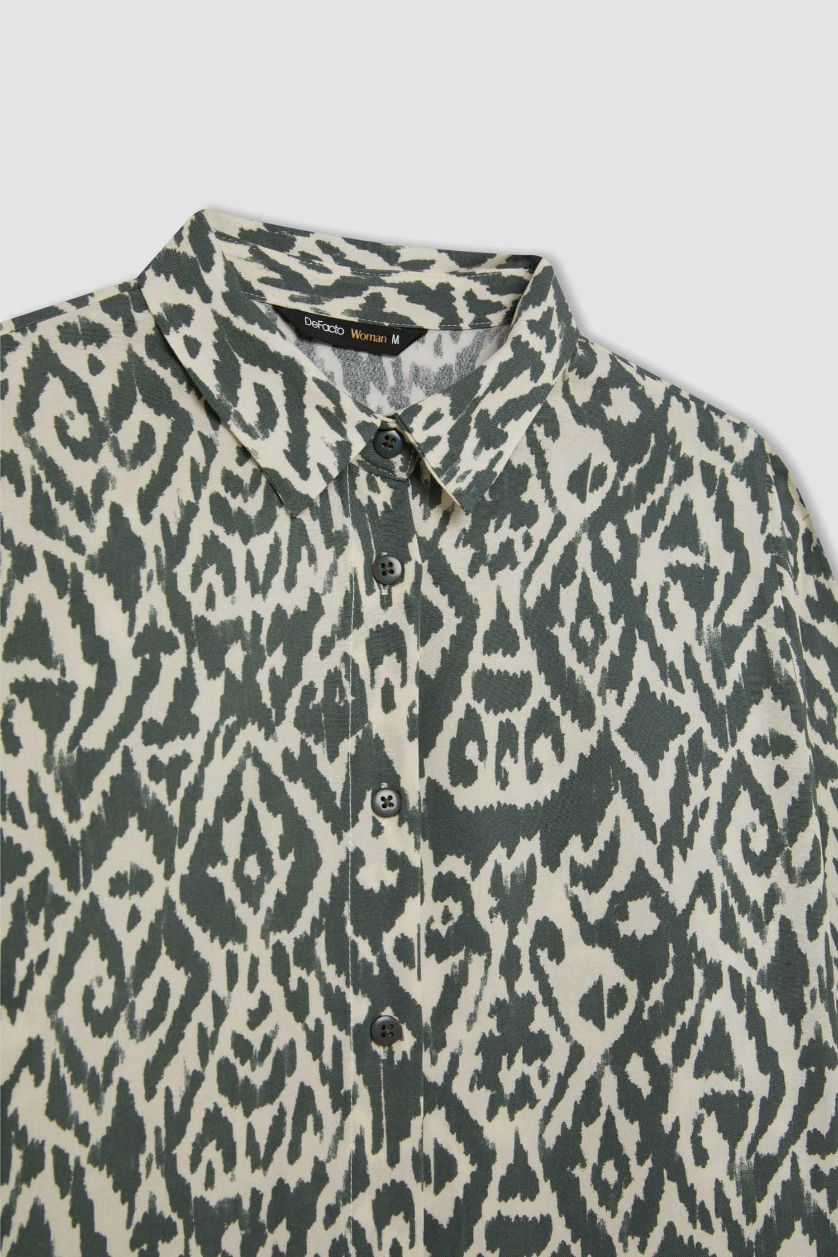 نساء كاكي تونيك كم طويل قصة فضفاضة برقبة قميص