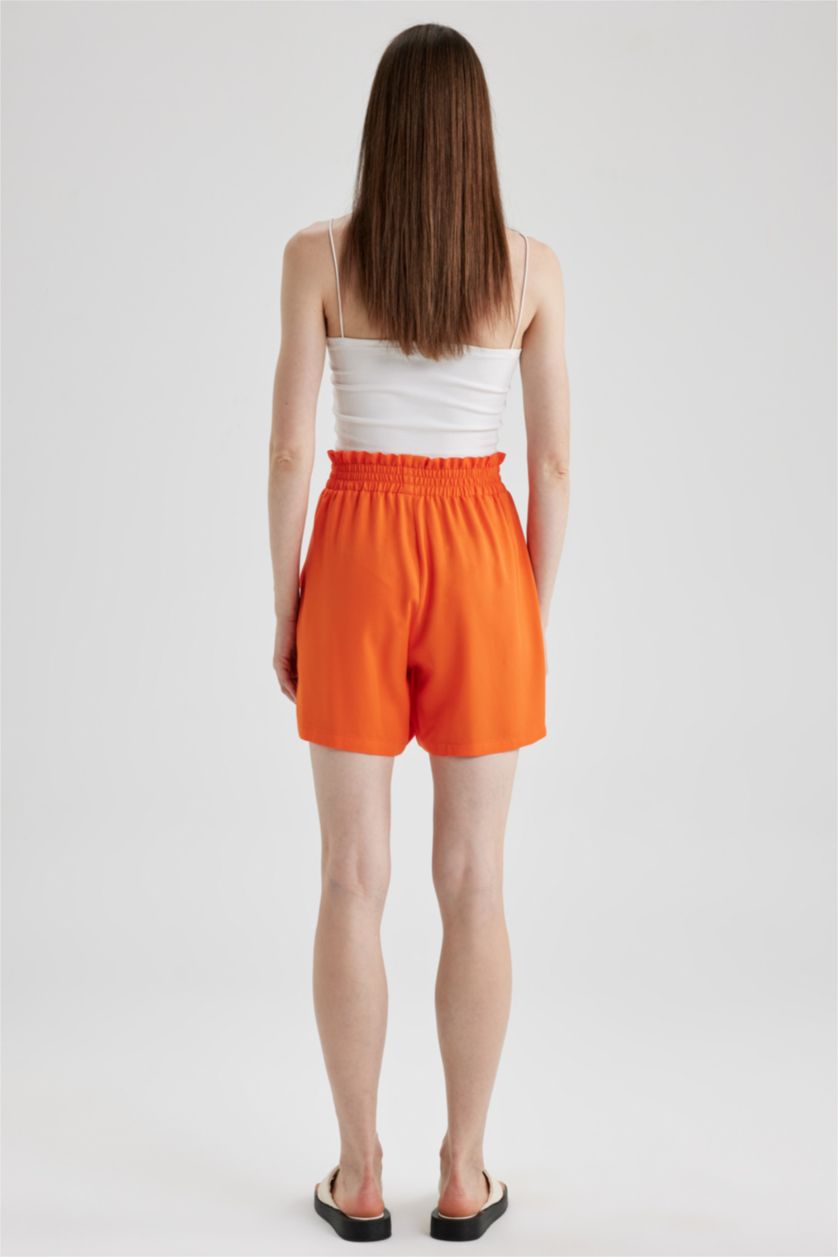 FEMME Rouge Short Paperbag Taille haute Ourlet large