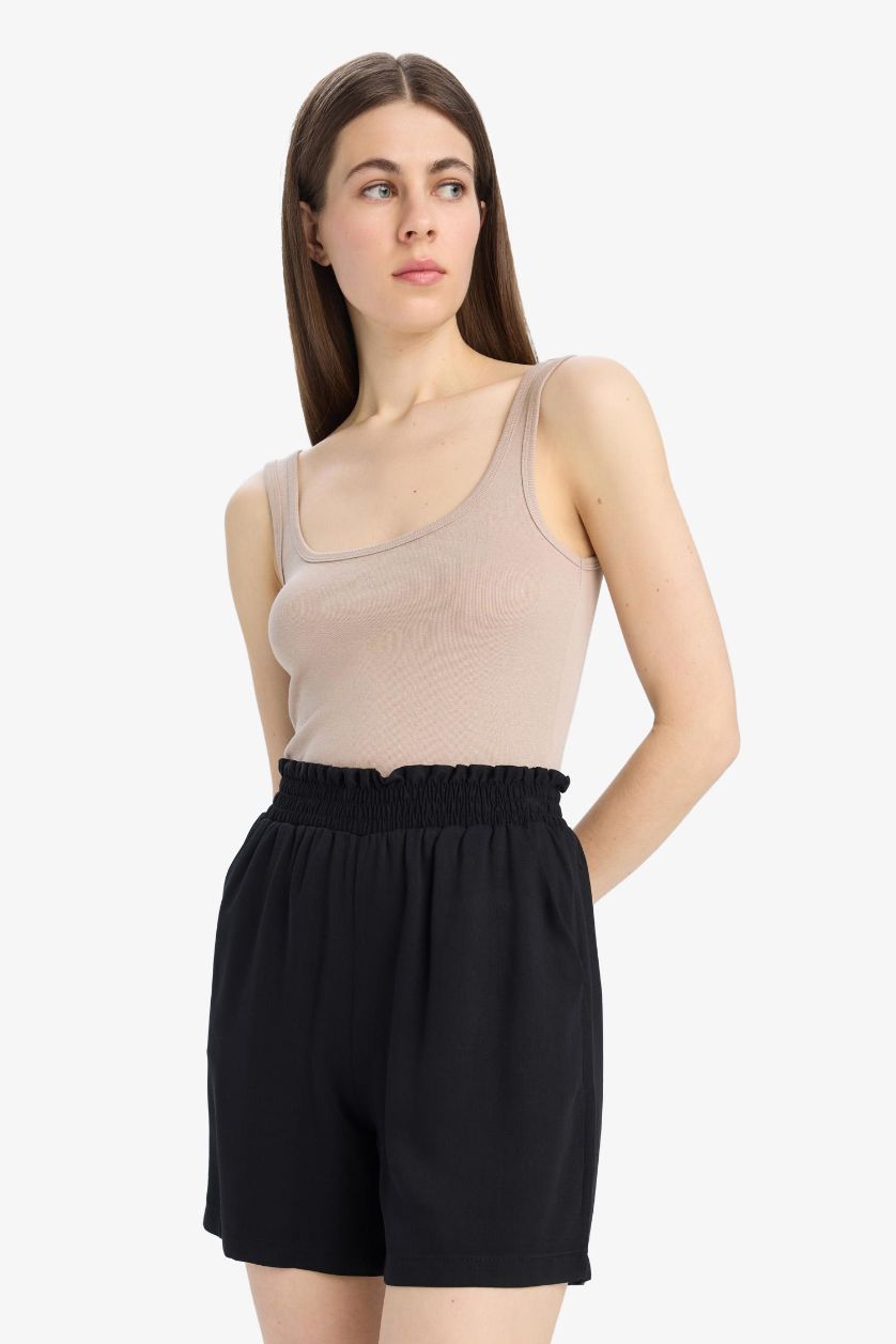 نساء أسود شورت بالمندو برجل واسع وخصر عالي بيبرباج