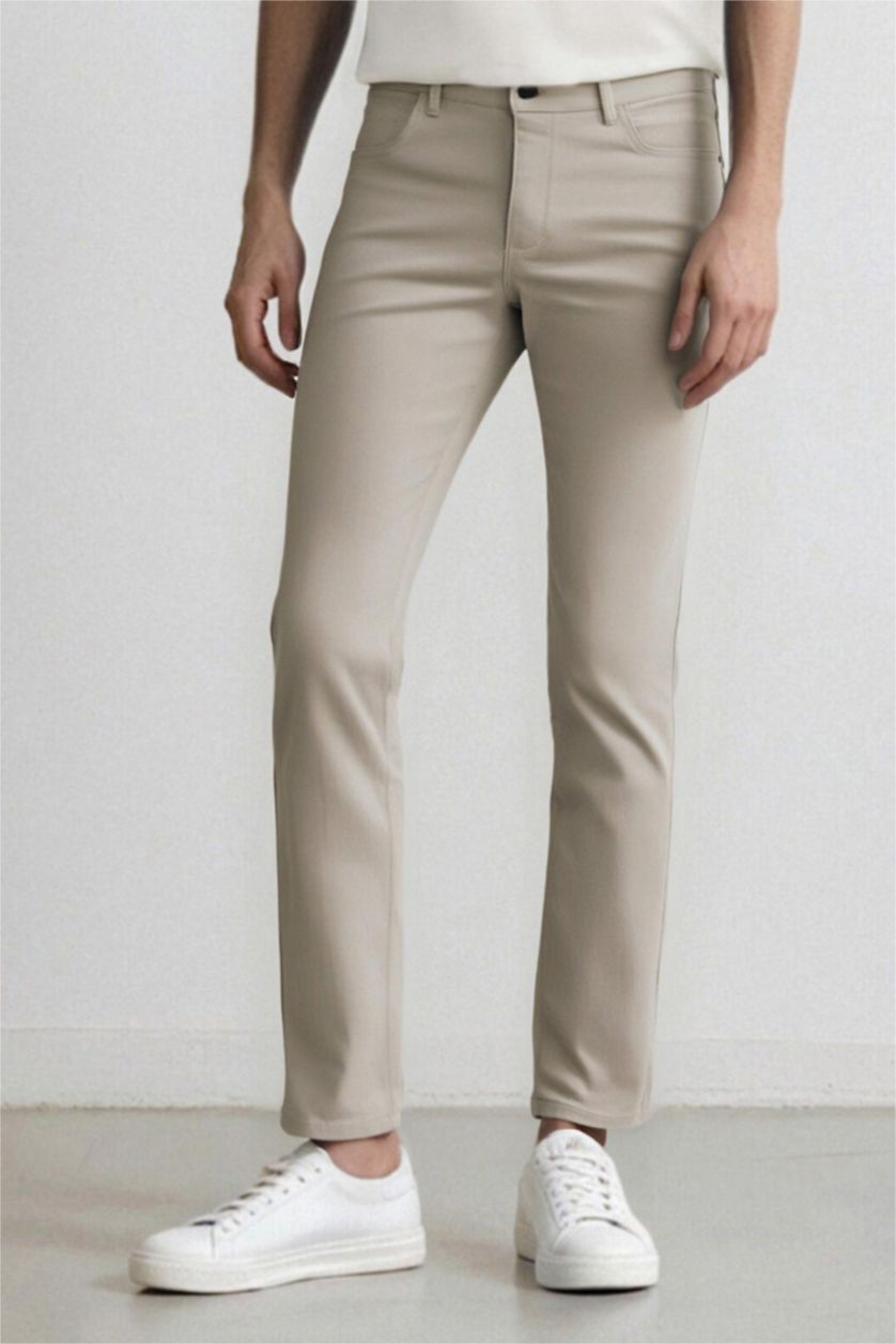 رجال اللون الرملي Slim Fit Super Skinny Hem Trousers