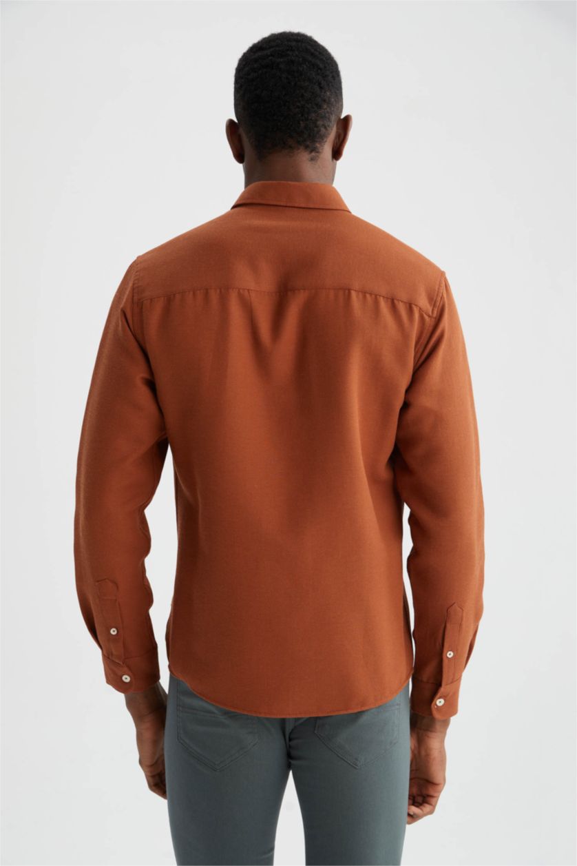 HOMME Marron Foncé Chemises à manches longues Coupe slim raccourcie