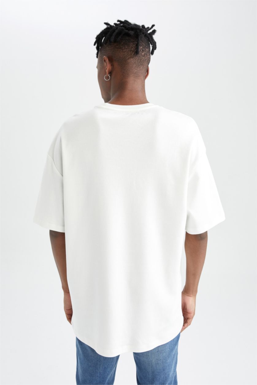 MAN Ecru Oversize Fit Short Sleeve T-Shirt