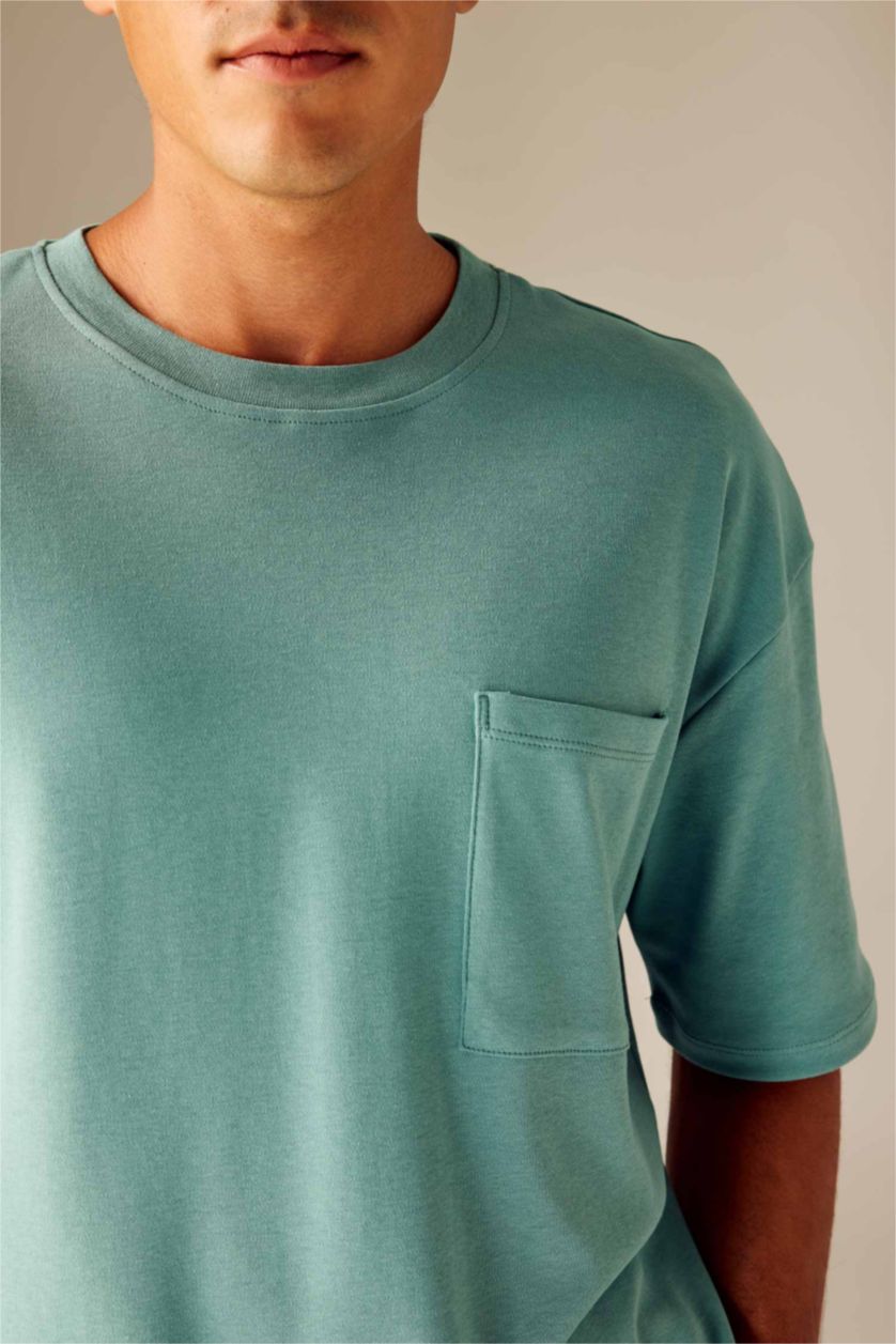 MAN Light Green Oversize Fit Crew Neck Short Sleeve T-Shirt