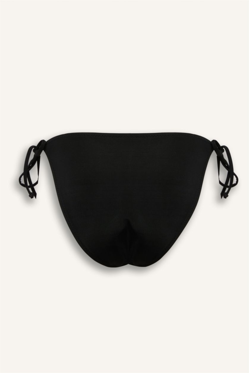 Kadın Siyah Bikini Alt