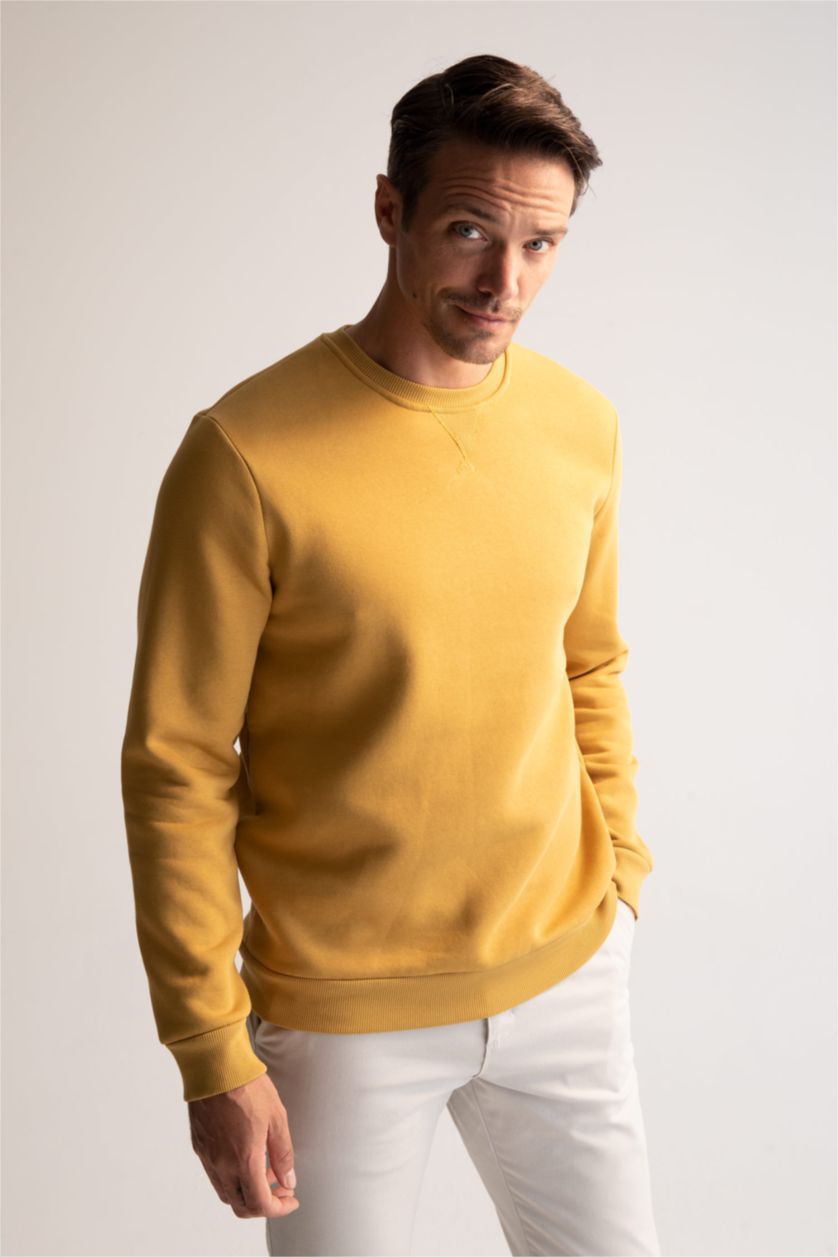 HOMME Jaune Regular Fit Sweatshirt