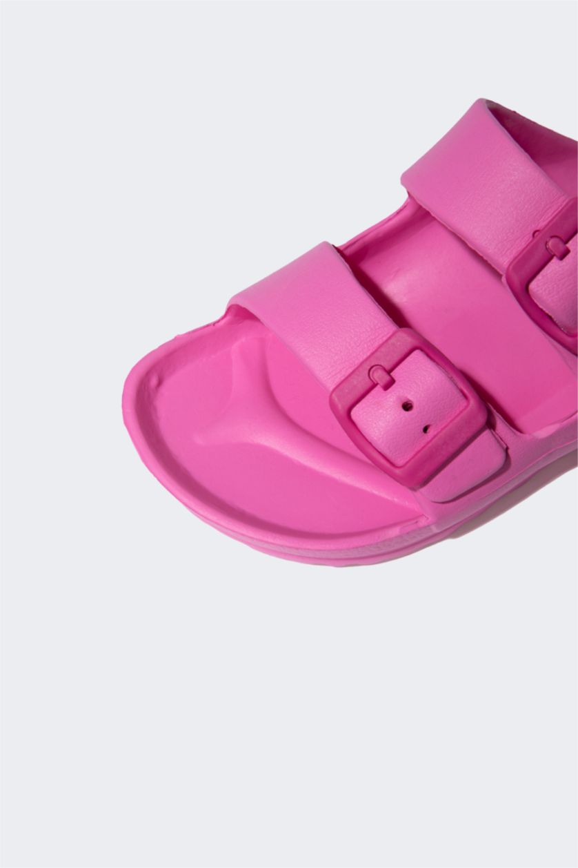 Kız Çocuk - Genç Kız Neon Pembe Eva Çift Bantlı Tokalı Terlik Kız Çocuk