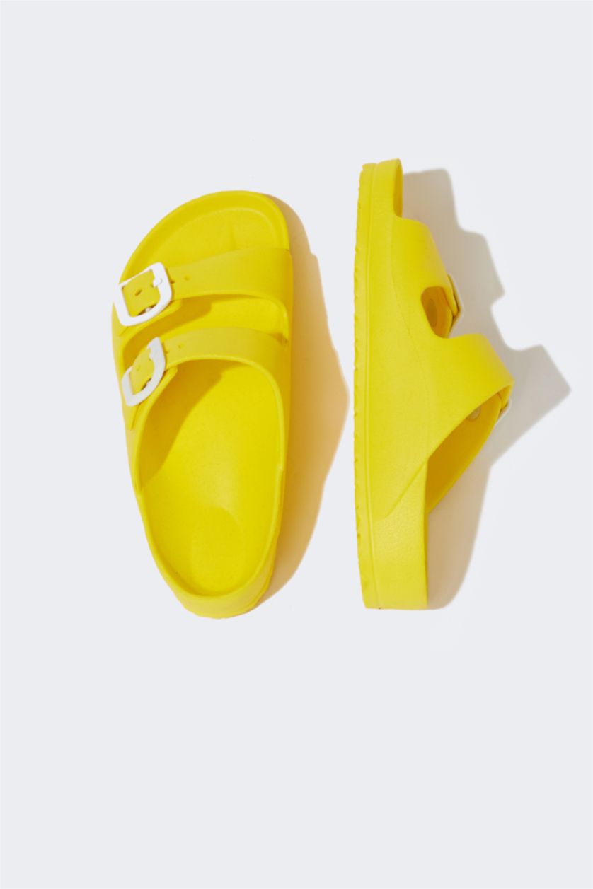 GIRLS & TEENS Yellow Girl Flat Sole Slipper