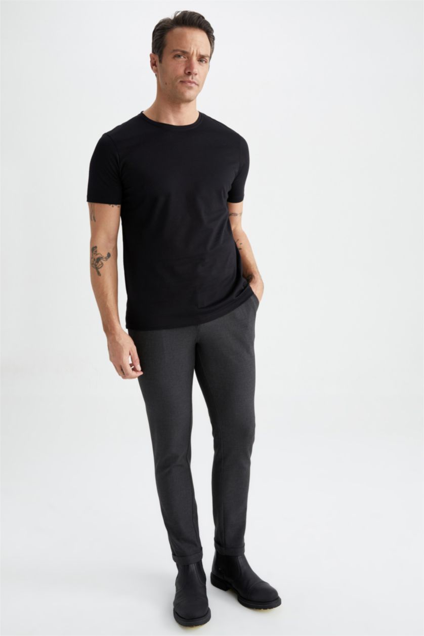 رجالي أسود تي شيرت قطن بريميوم قصة عادية برقبة مستديرة