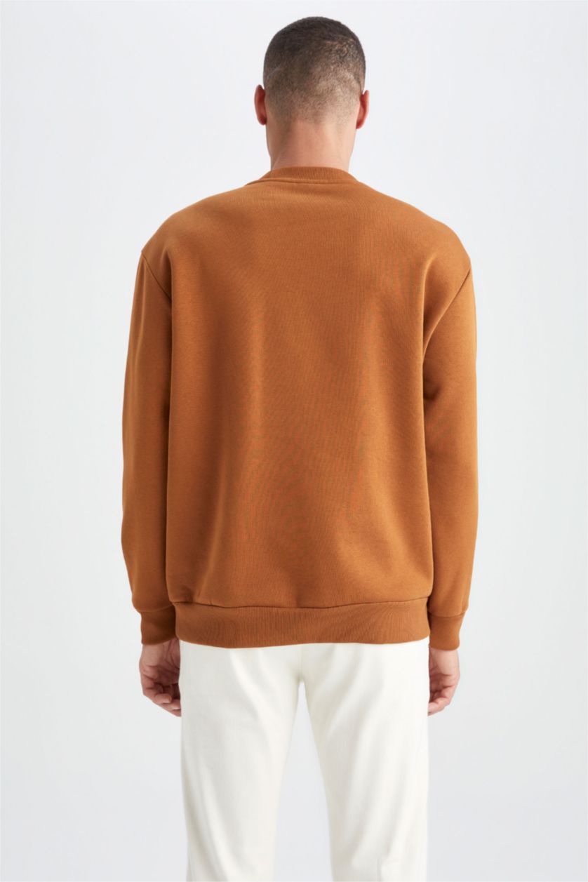 MAN Camel Oversize fit crew neck basic sweatshirt