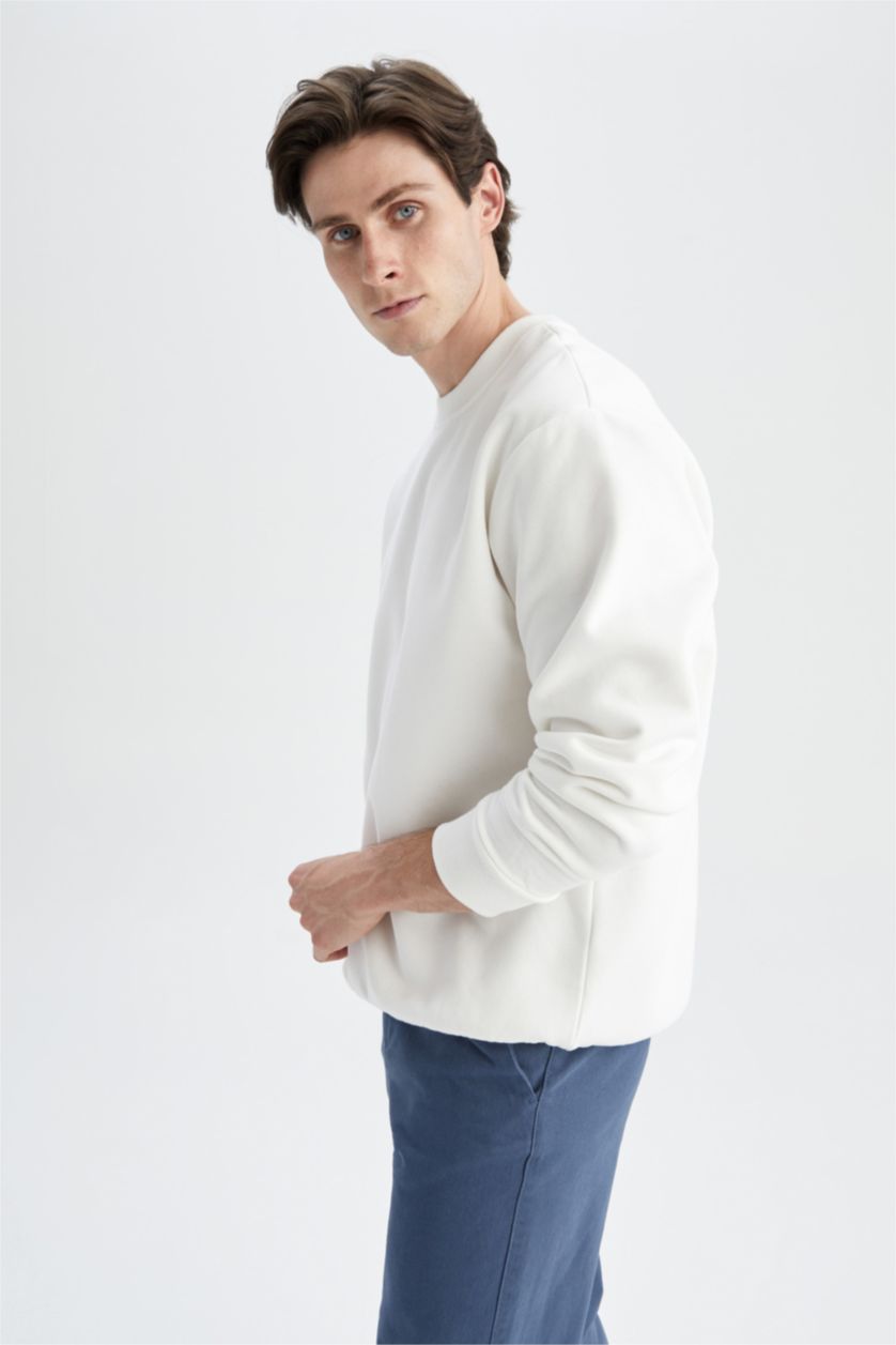 Erkek Kırık Beyaz Oversıze Sweatshirt