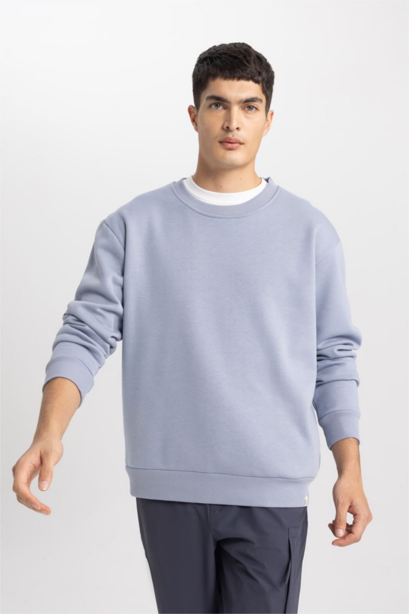 MAN Blue Oversize fit crew neck basic sweatshirt