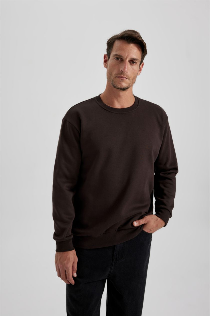 MAN Brown Oversize Fit Crew Neck Basic Sweatshirt