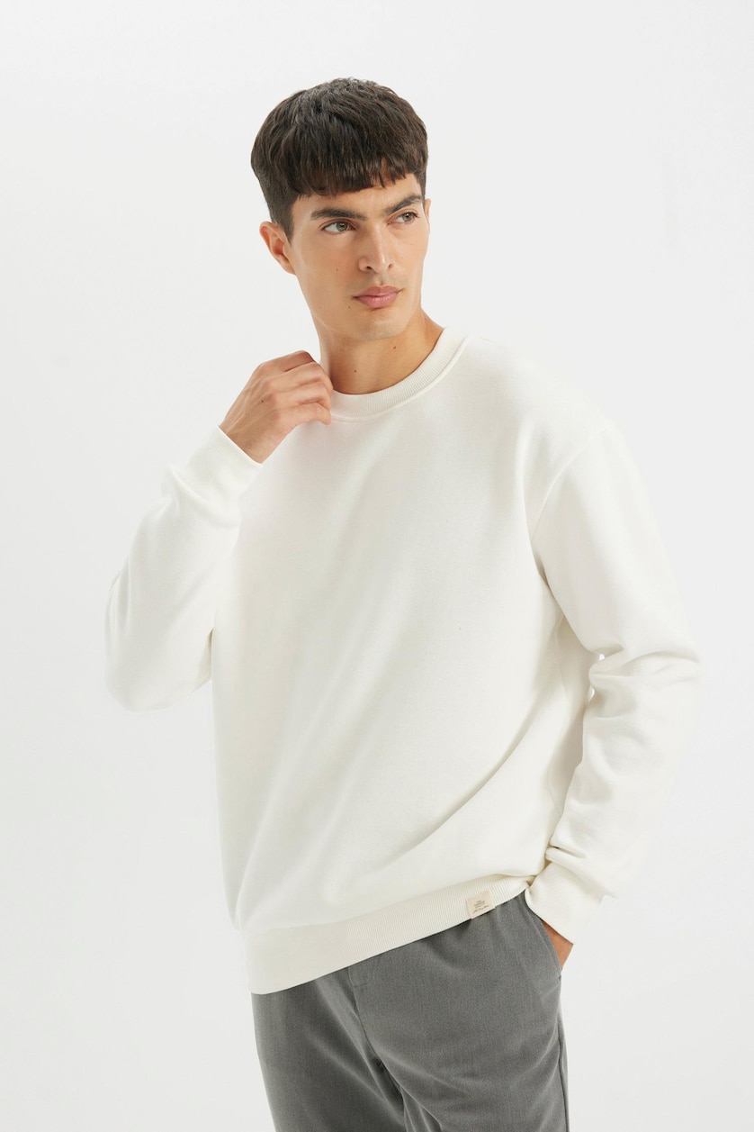 Men White Oversize Fit Thick Sweatshirt Fabric Sweatshirt