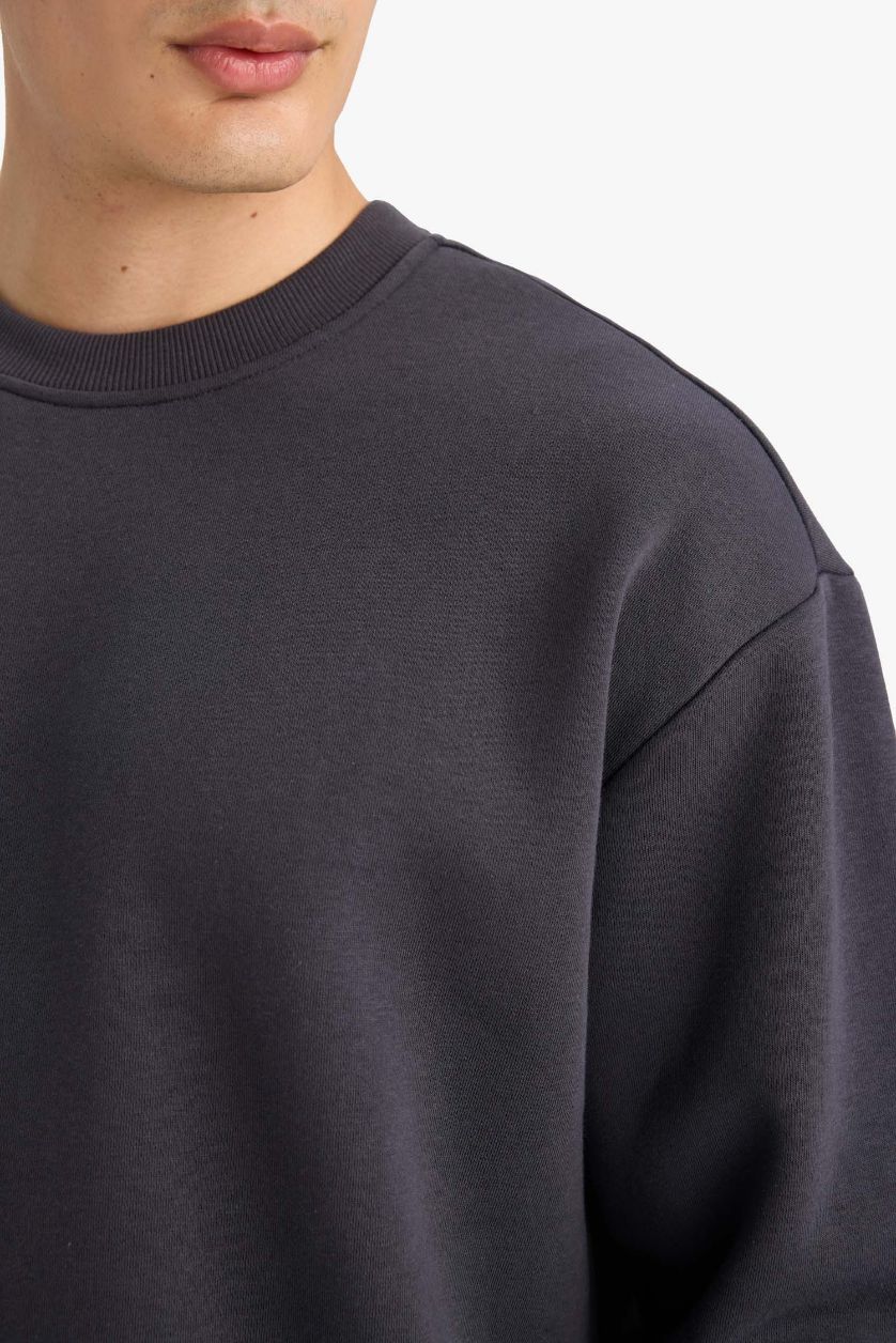 Erkek Koyu Antrasit Relax Fit Bisiklet Yaka Kalın İçi Yumuşak Tüylü Basic Düz Sweatshirt