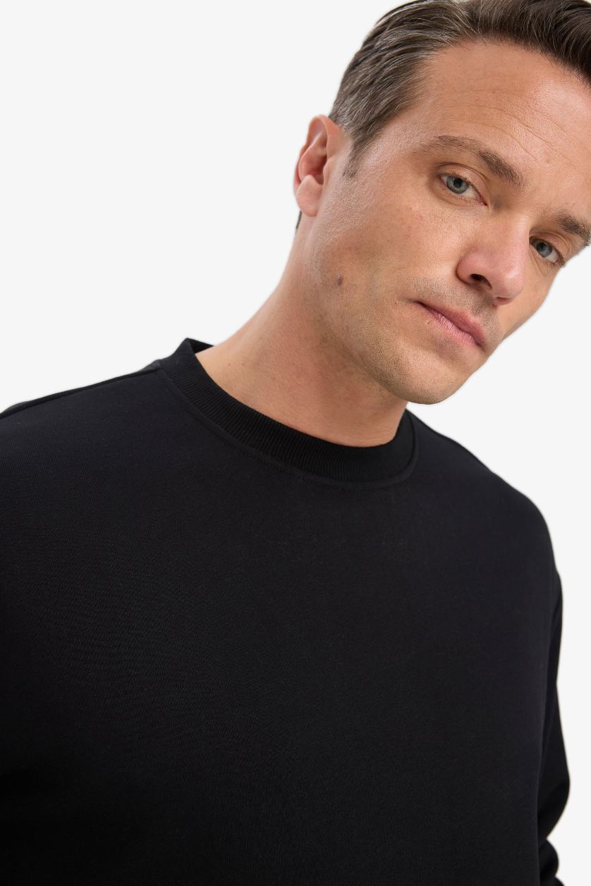 Erkek Siyah Relax Fit Bisiklet Yaka Kalın İçi Yumuşak Tüylü Basic Düz Sweatshirt