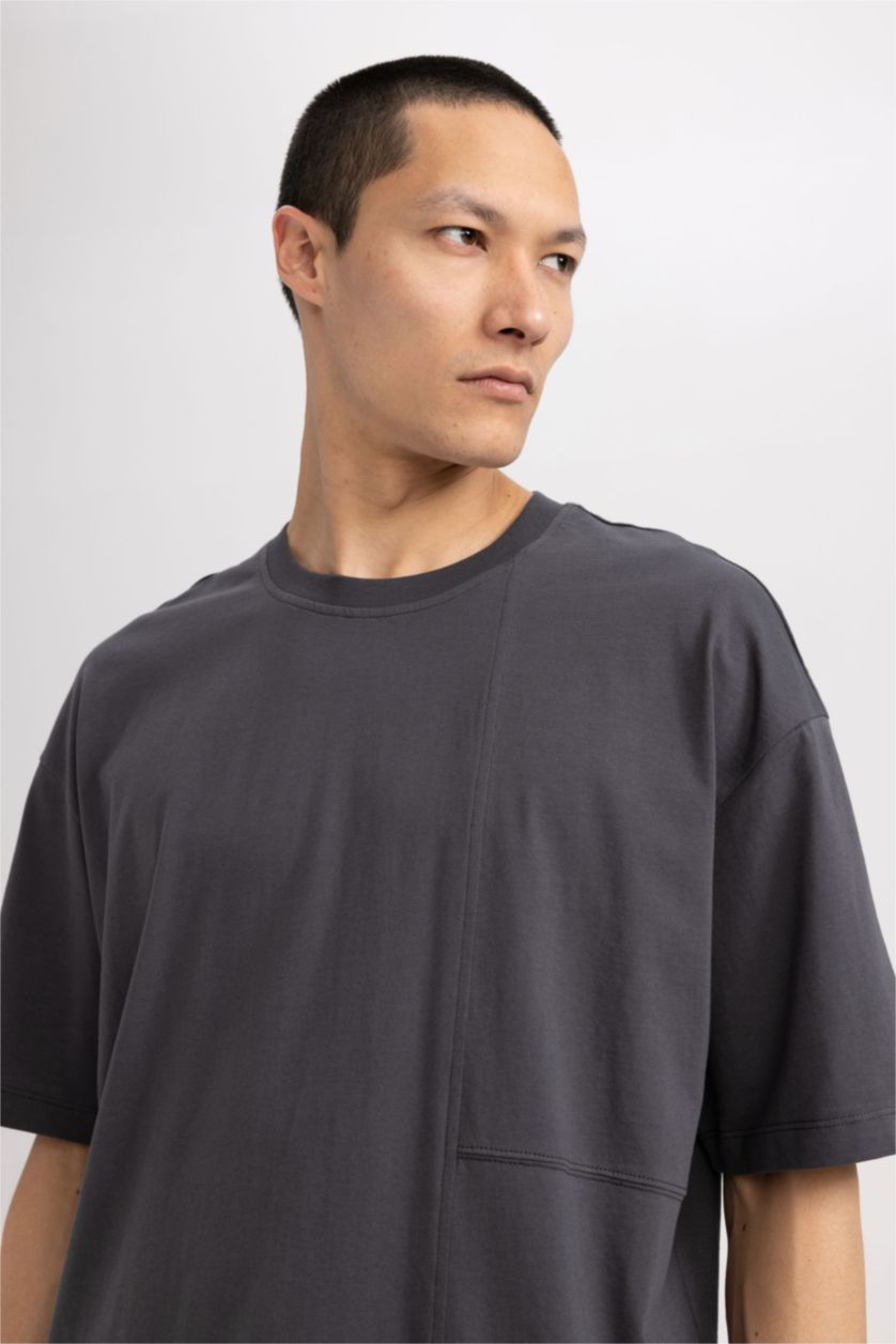 Мужчины Антрацит Футболка оверсайз с круглым вырезом из хлопка