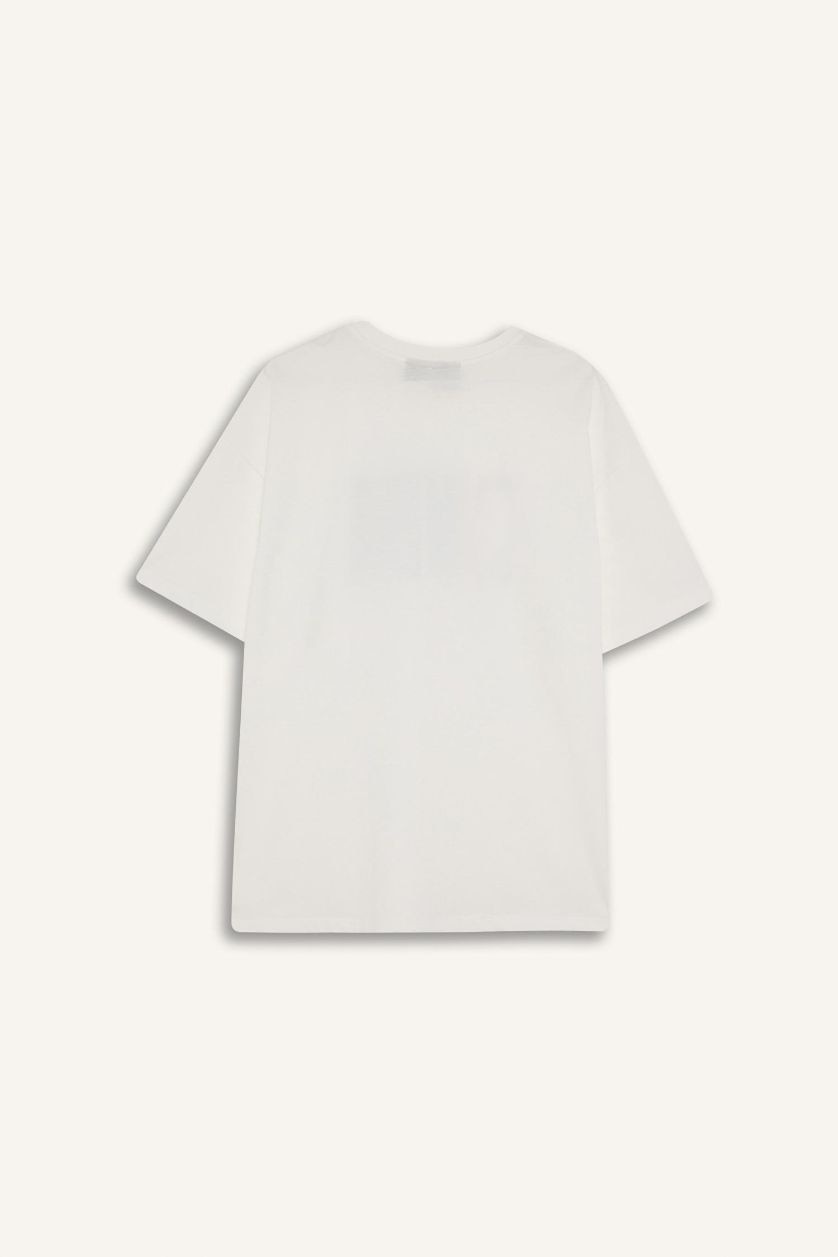 حريمي اوف وايت تيشيرت نص كم اوفر سايز مطبوع برقبة مستديرة من NBA