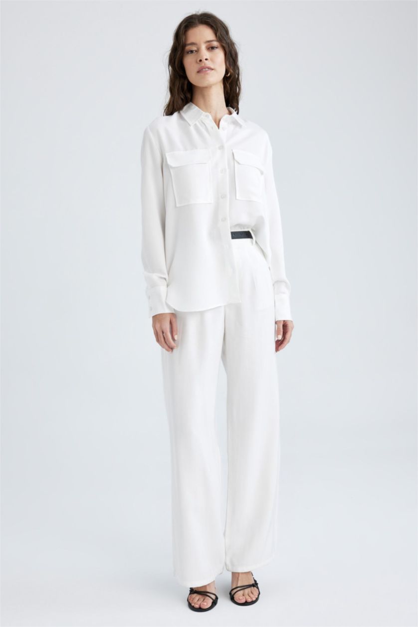 نساء بيج فاتح قميص فيسكون بجيب بقصة عادية واكمام طويلة