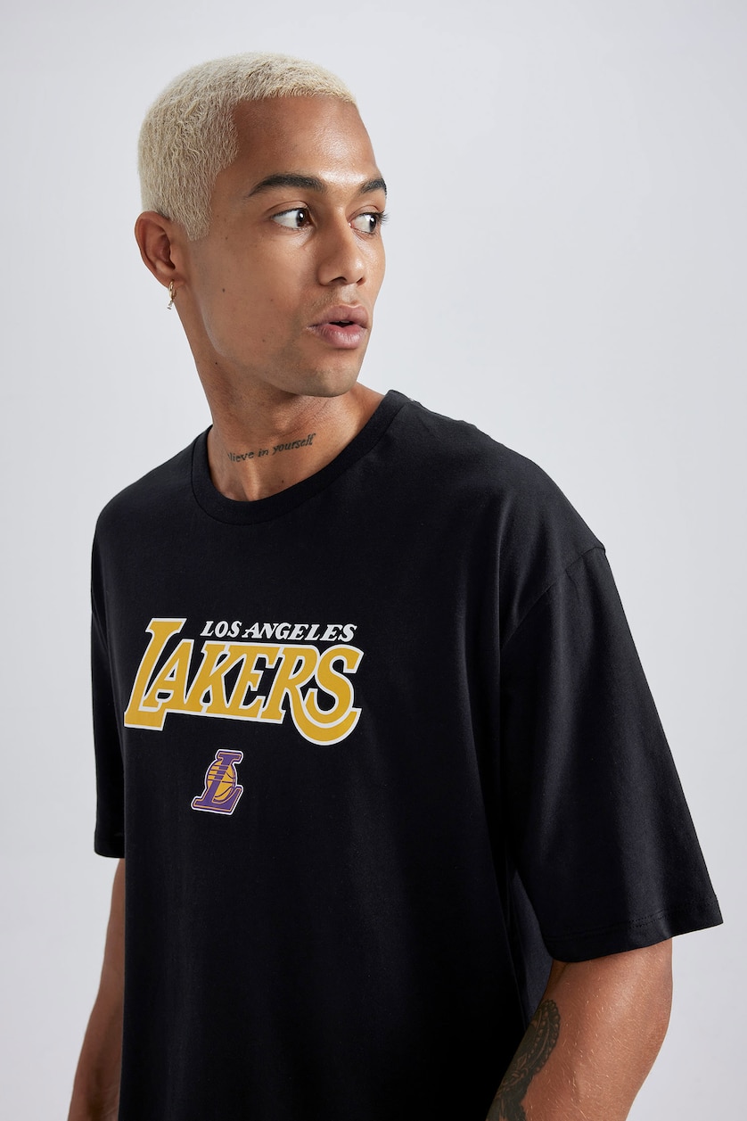 Men Black Short Sleeve T-Shirt