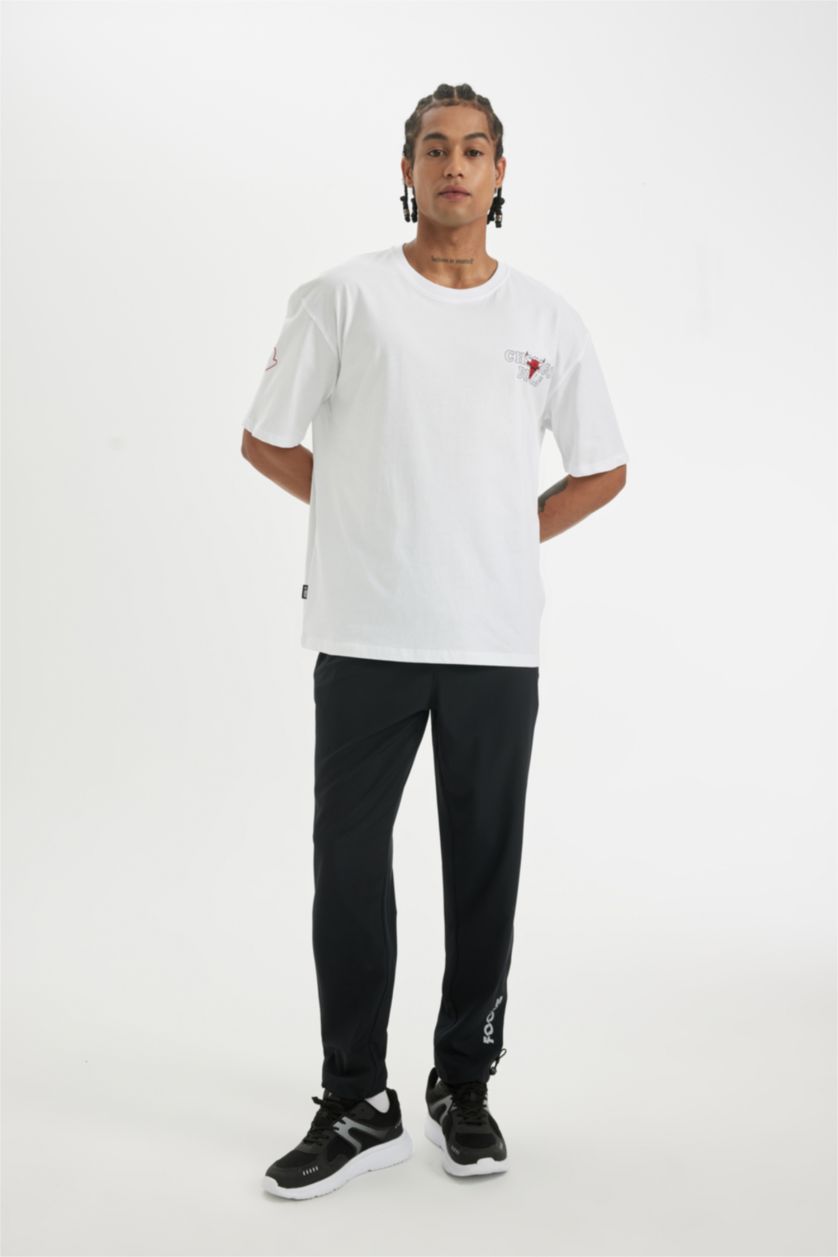 MAN White DeFactoFit NBA Chicago Bulls Oversize Fit T-Shirt