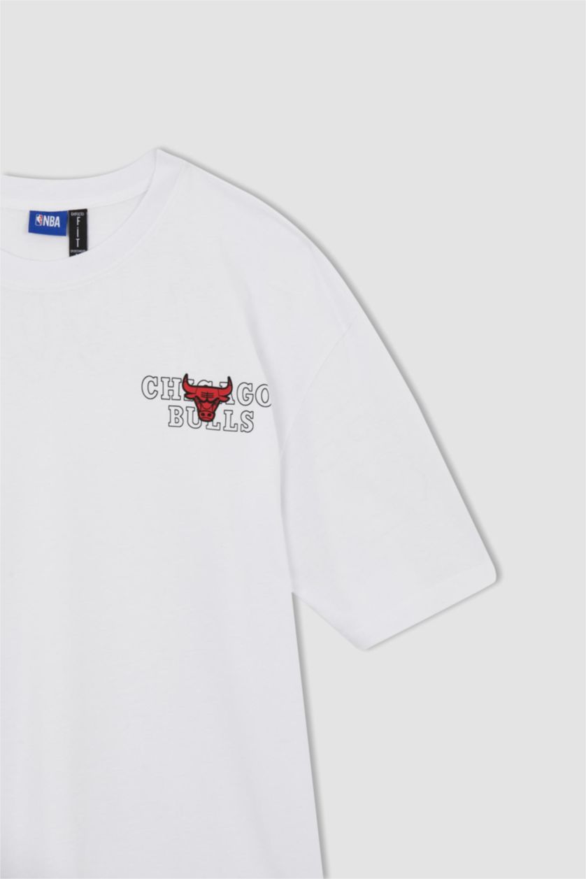 MAN White DeFactoFit NBA Chicago Bulls Oversize Fit T-Shirt