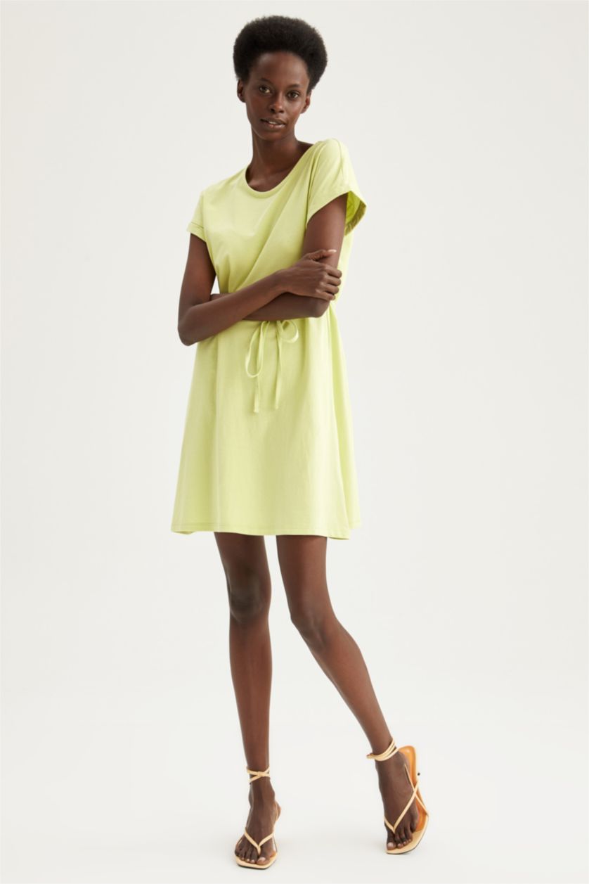 نساء أخضر فاتح فستان صيفي قصير الأكمام بيزك بخصر برباط