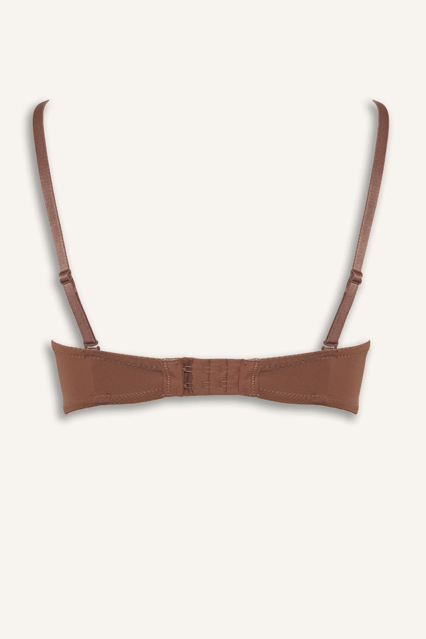 Woman Light Brown Fall in Love With Pad Bra