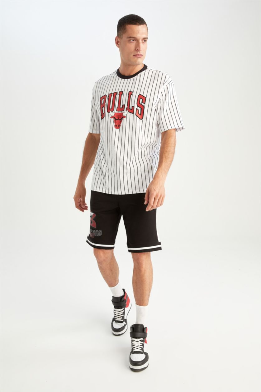 Erkek Beyaz DeFactoFit NBA Chicago Bulls Oversize Fit %100 Pamuk Tişört