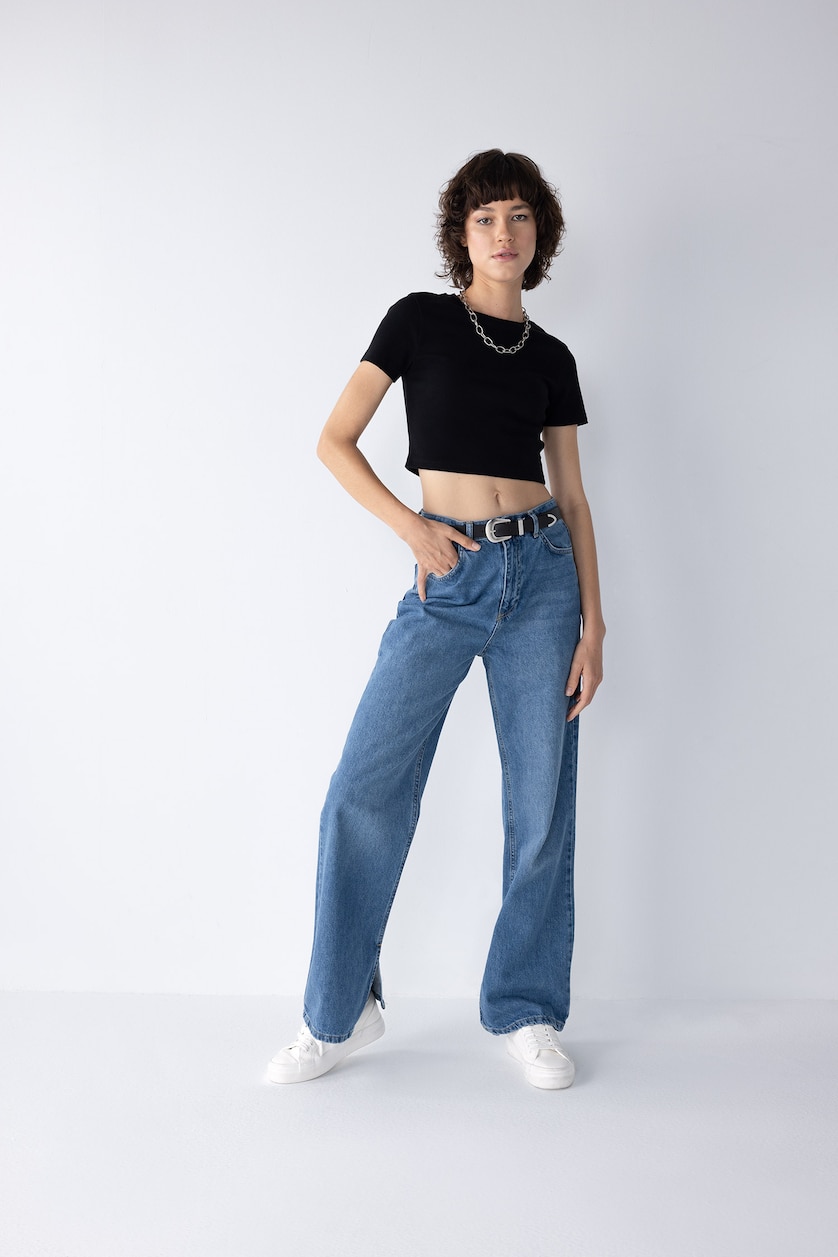 حريمي أسود Slim Fit Ribana Short Sleeve T-Shirt