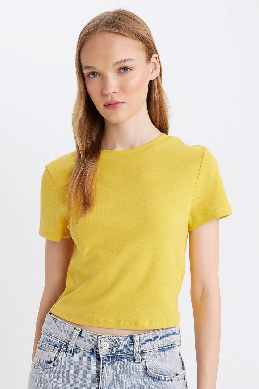Kadın Sarı Fitted Bisiklet Yaka Ribana Basic Düz Kısa Kollu Tişört