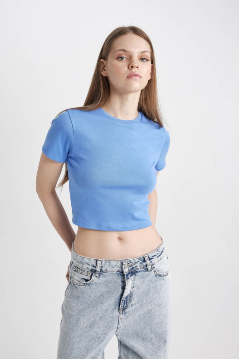 Woman Blue Slim Fit Ribana Short Sleeve T-Shirt