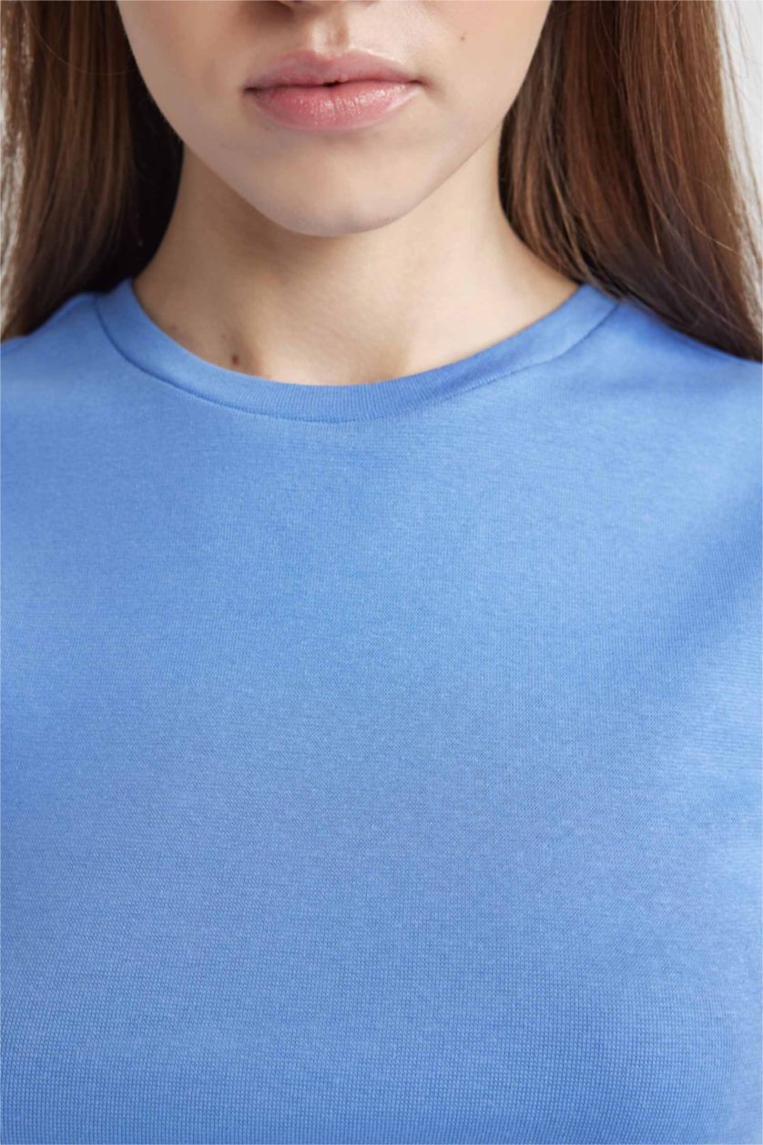 Woman Blue Slim Fit Ribana Short Sleeve T-Shirt