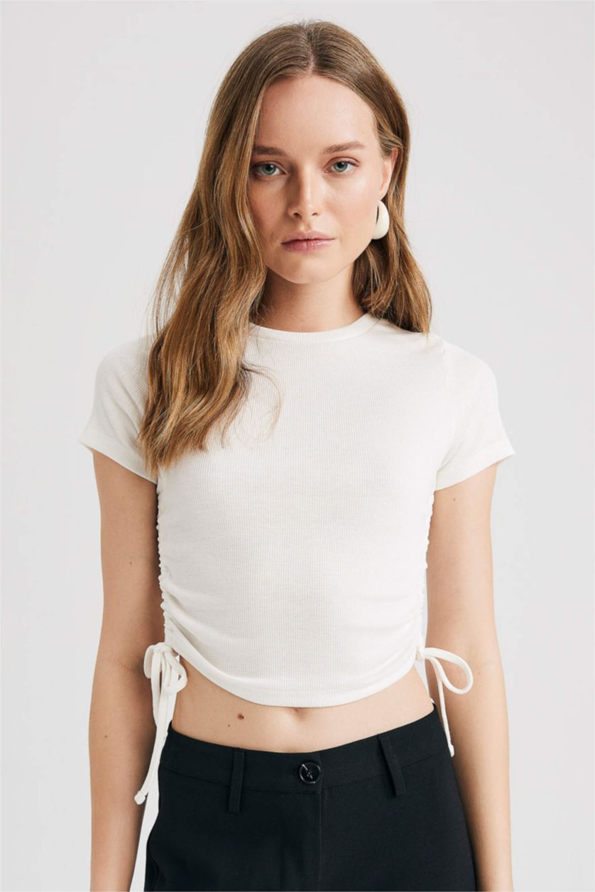 نساء اوف وايت Slim Fit Camisole Short Sleeve T-Shirt